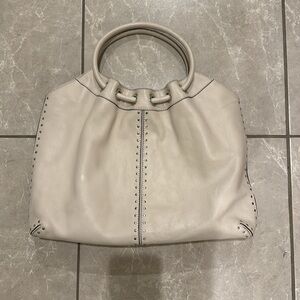 Large Michael Kors Bag. Cream / Silver rivets.